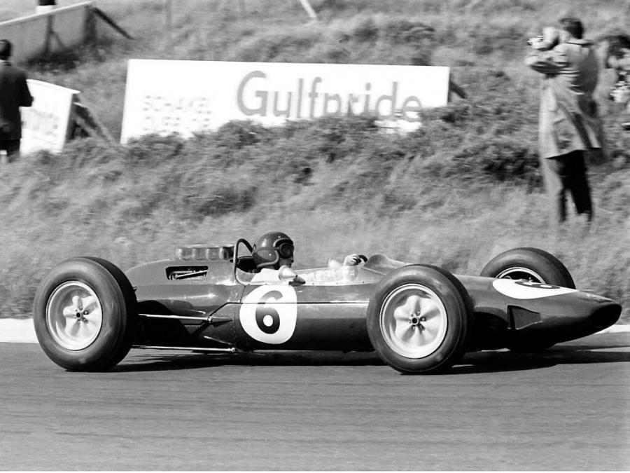  Lotus 25 1962 года  (фото 3 из 9)
